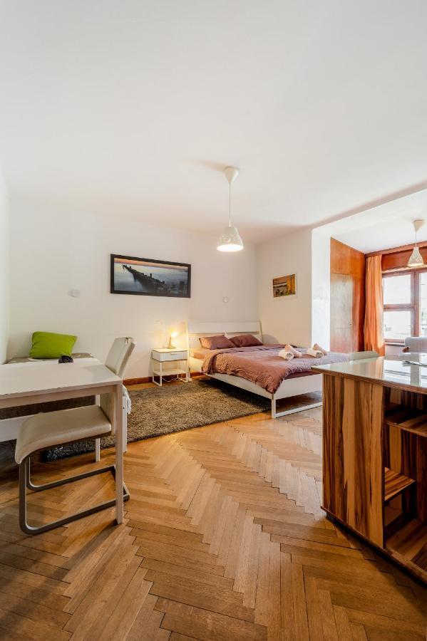 Villa Pi House à Ljubljana Extérieur photo