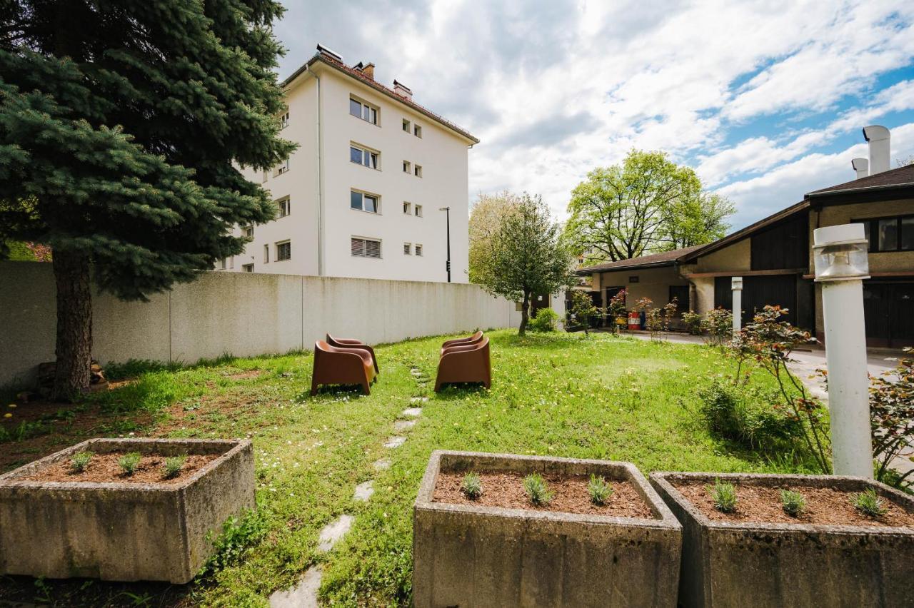 Villa Pi House à Ljubljana Extérieur photo