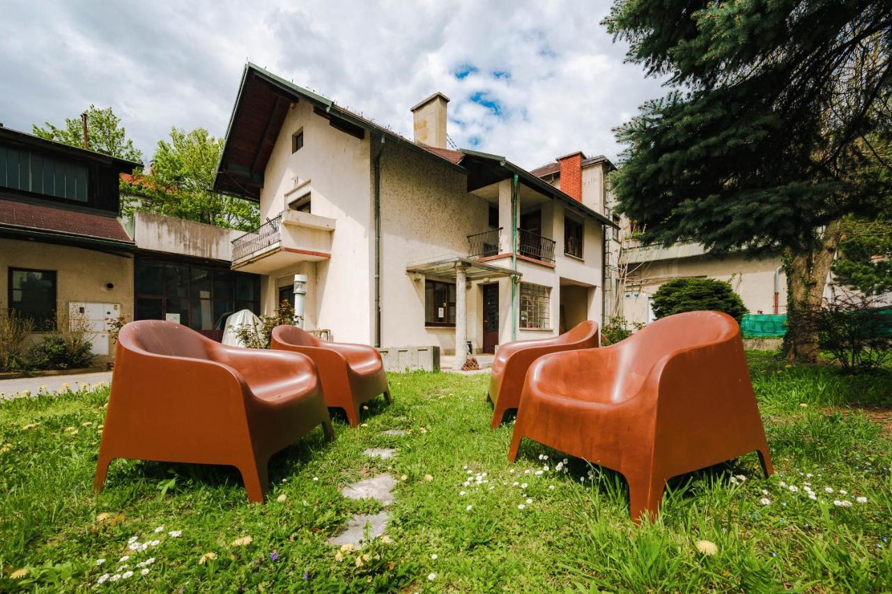 Villa Pi House à Ljubljana Extérieur photo
