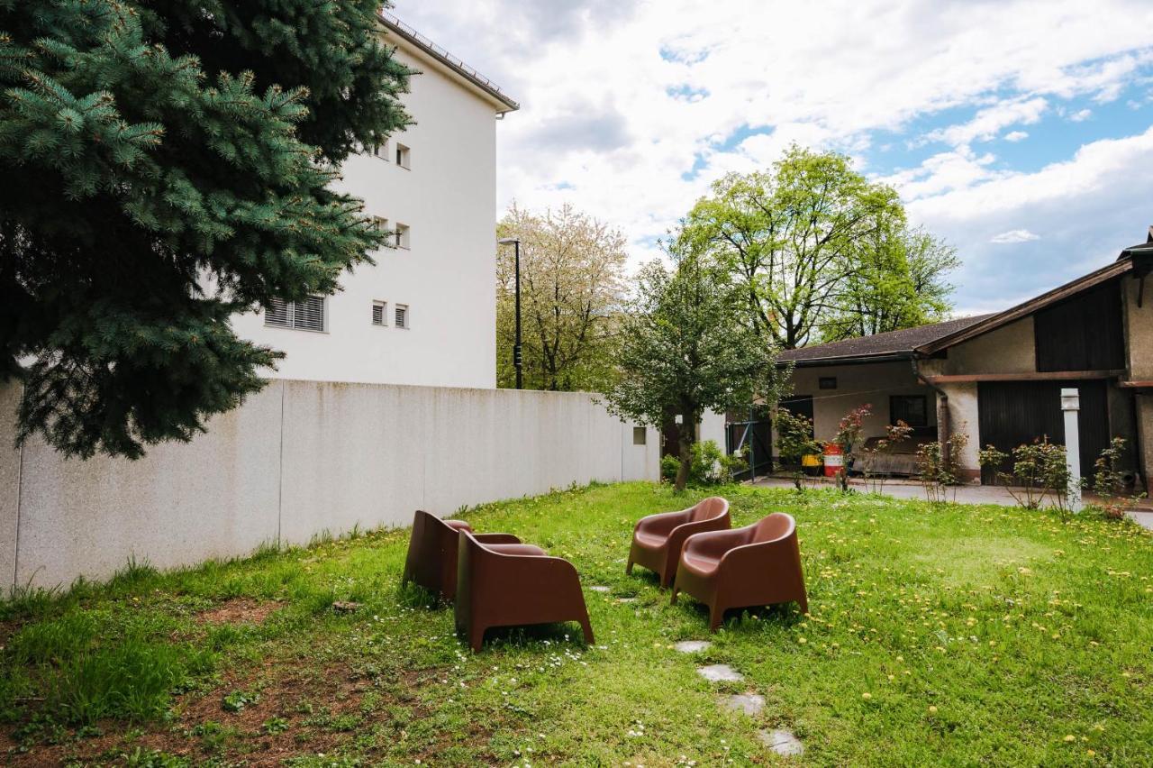 Villa Pi House à Ljubljana Extérieur photo
